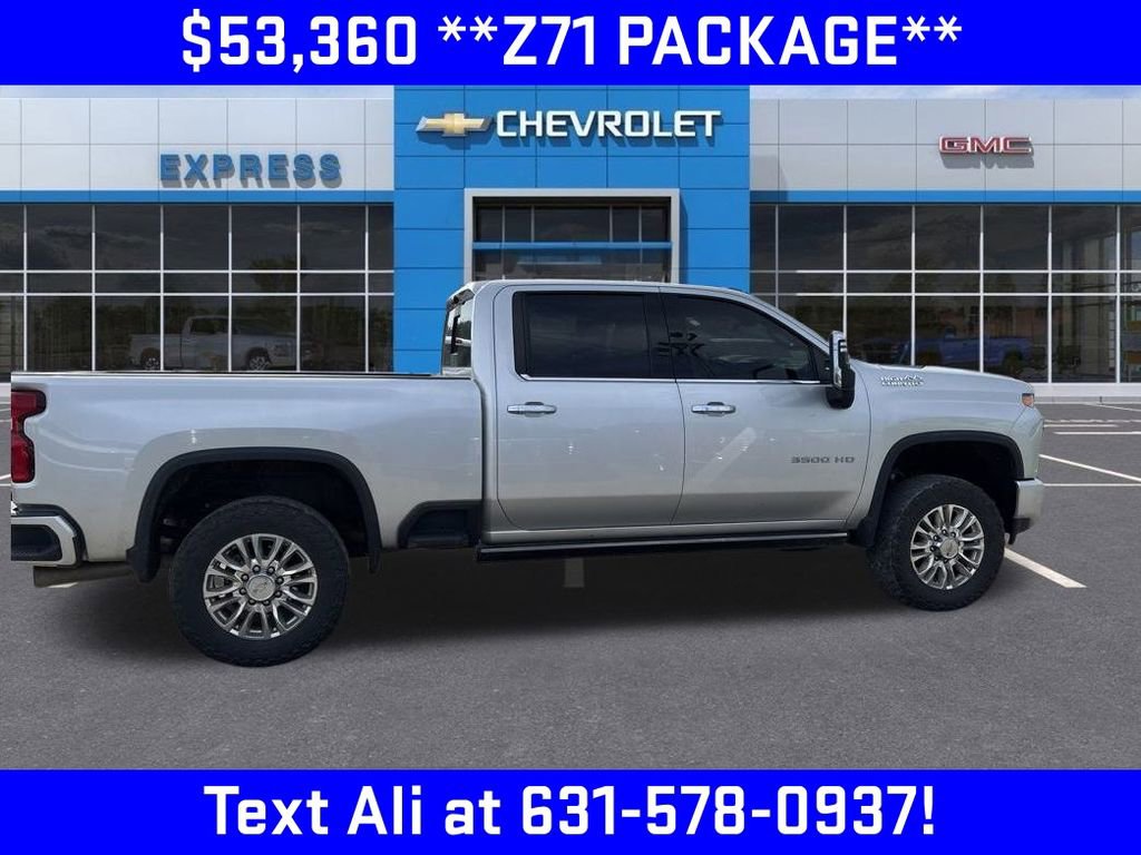 2022 Chevrolet Silverado 3500HD High Country photo 2