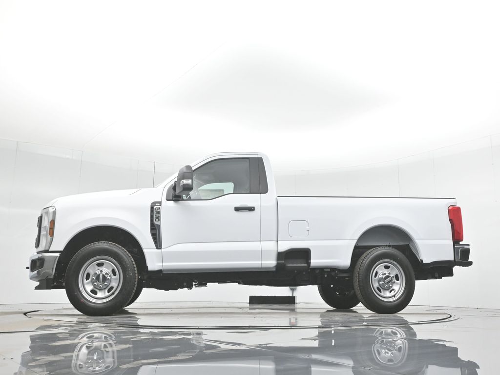 2024 Ford F-350 Super Duty XL