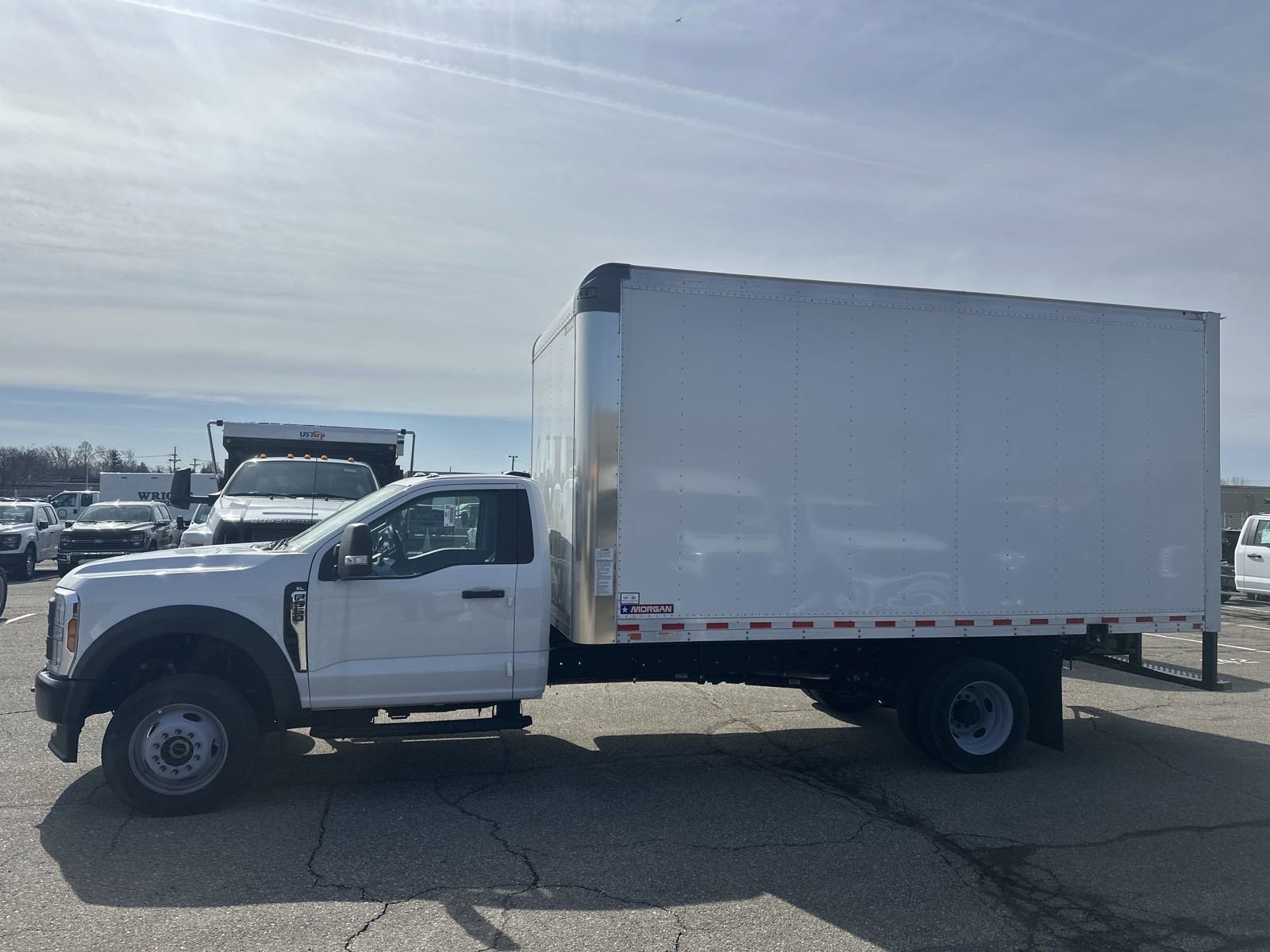 2024 Ford F-550 photo 2