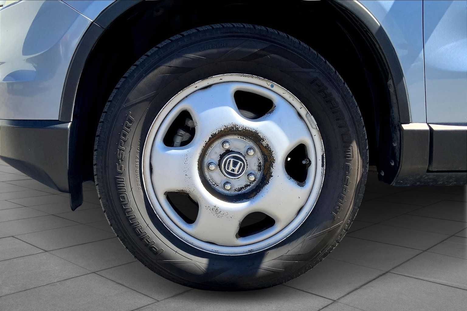 2010 Honda CR-V LX photo 9