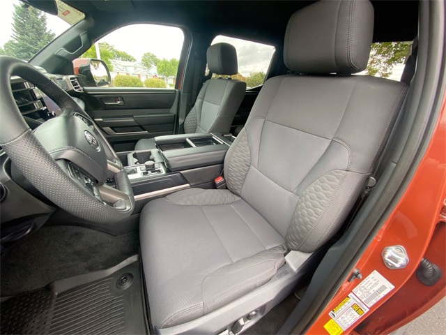 2025 Toyota Tundra SR5 photo 3