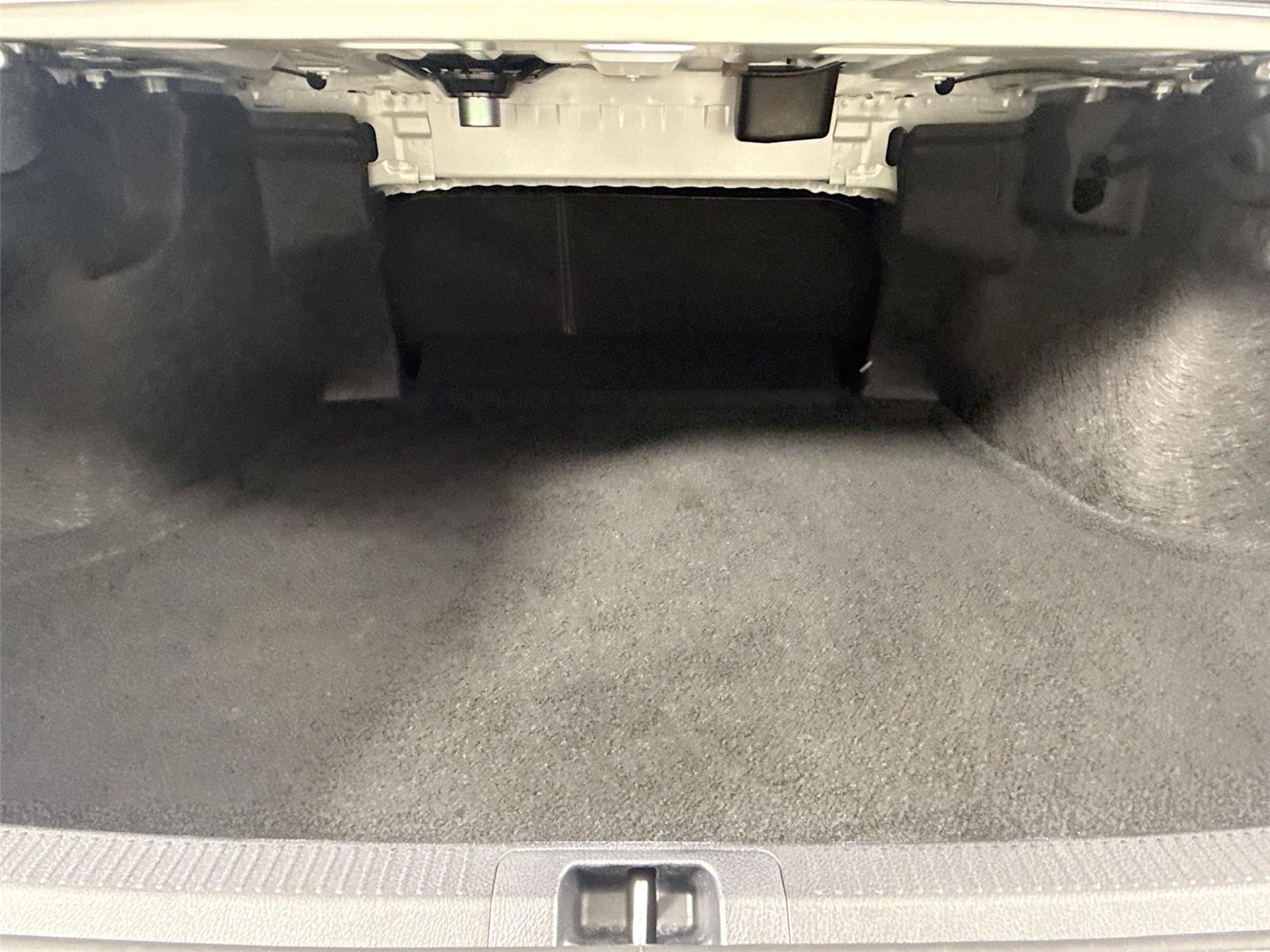 2024 Toyota Camry XSE V6 photo 31