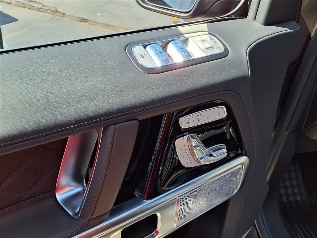 2025 Mercedes Benz G AMG 63 photo 14