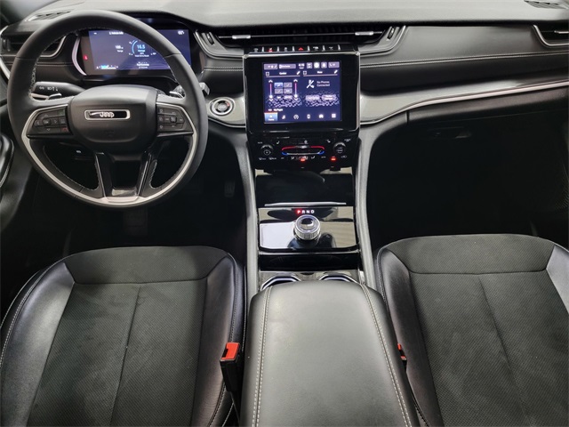 2023 Jeep Grand Cherokee Altitude photo 21