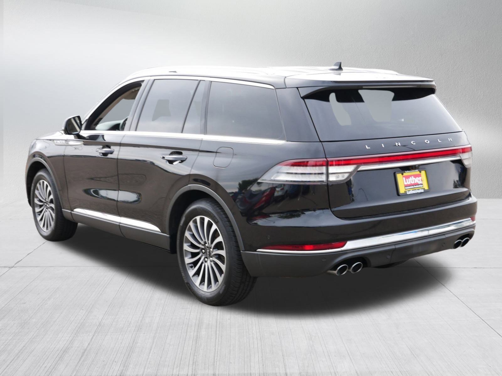 2020 Lincoln Aviator Reserve photo 3
