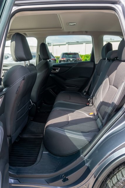 2021 Subaru Forester Premium photo 7