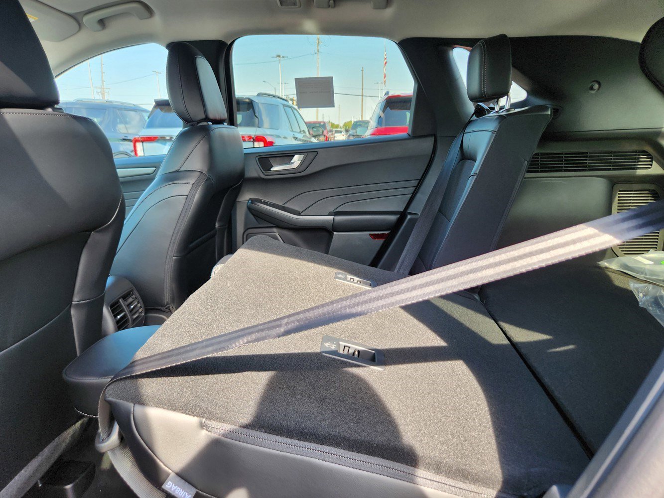 2026 Ford Escape Plug-In Hybrid photo 24