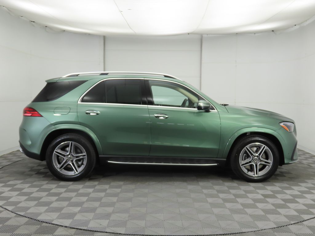 2026 Mercedes Benz GLE 450e 4MATIC photo 4