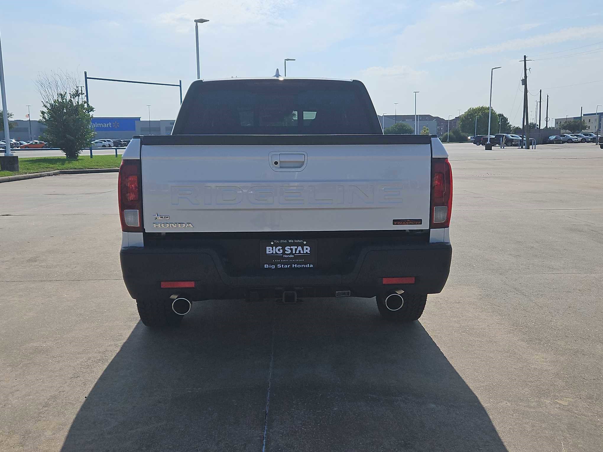 2025 Honda Ridgeline TrailSport photo 3