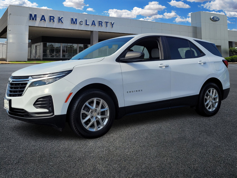 2023 Chevrolet Equinox LS photo 6
