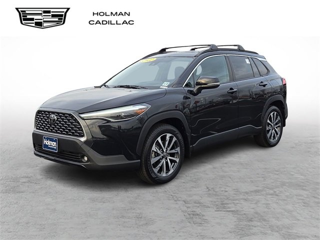 2022 Toyota Corolla Cross XLE