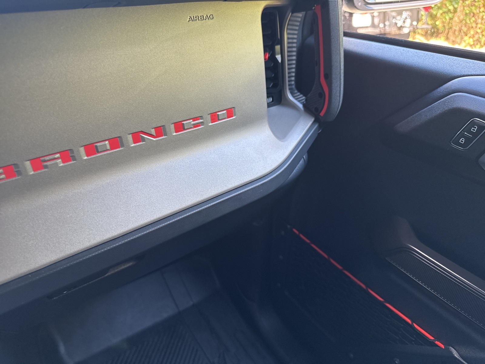 2024 Ford Bronco Raptor photo 24
