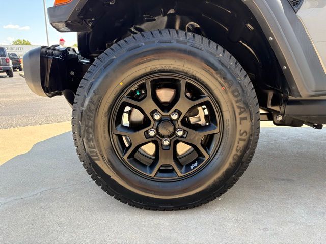 2021 Jeep Wrangler Unlimited Willys photo 23