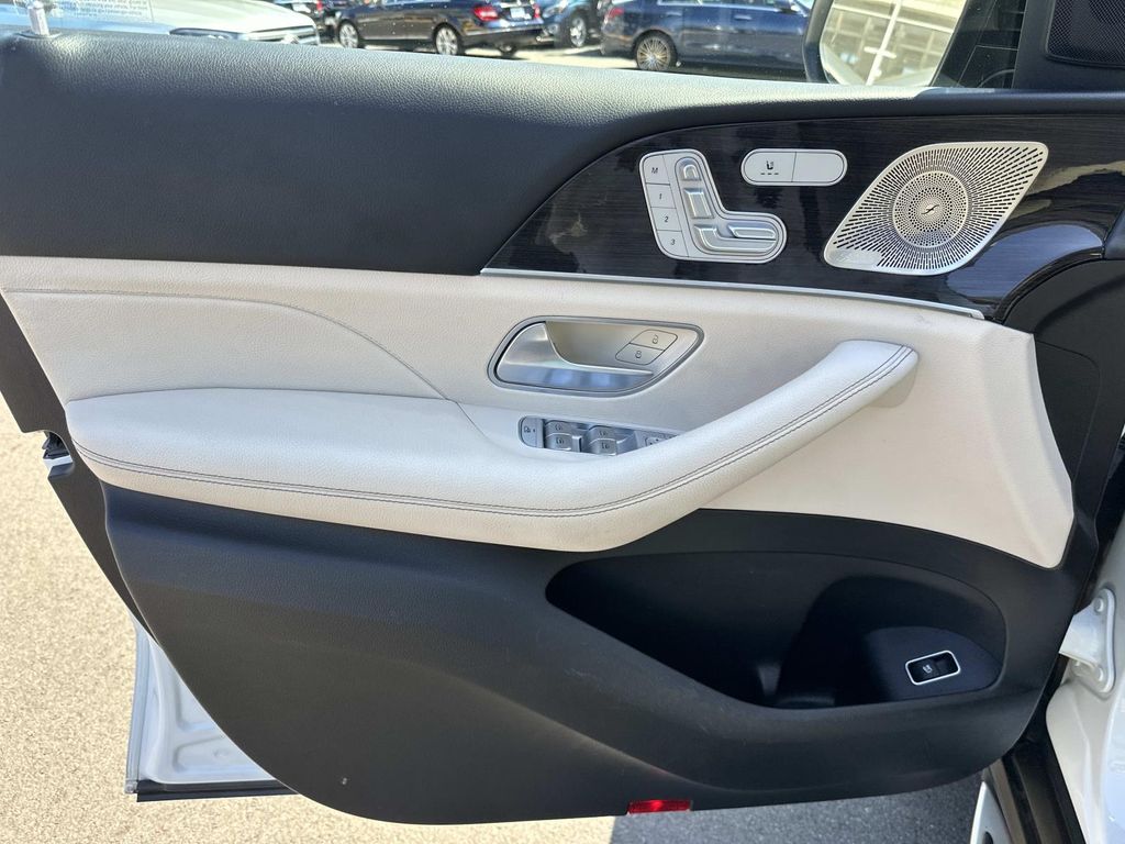2022 Mercedes Benz GLE 350 4MATIC photo 31