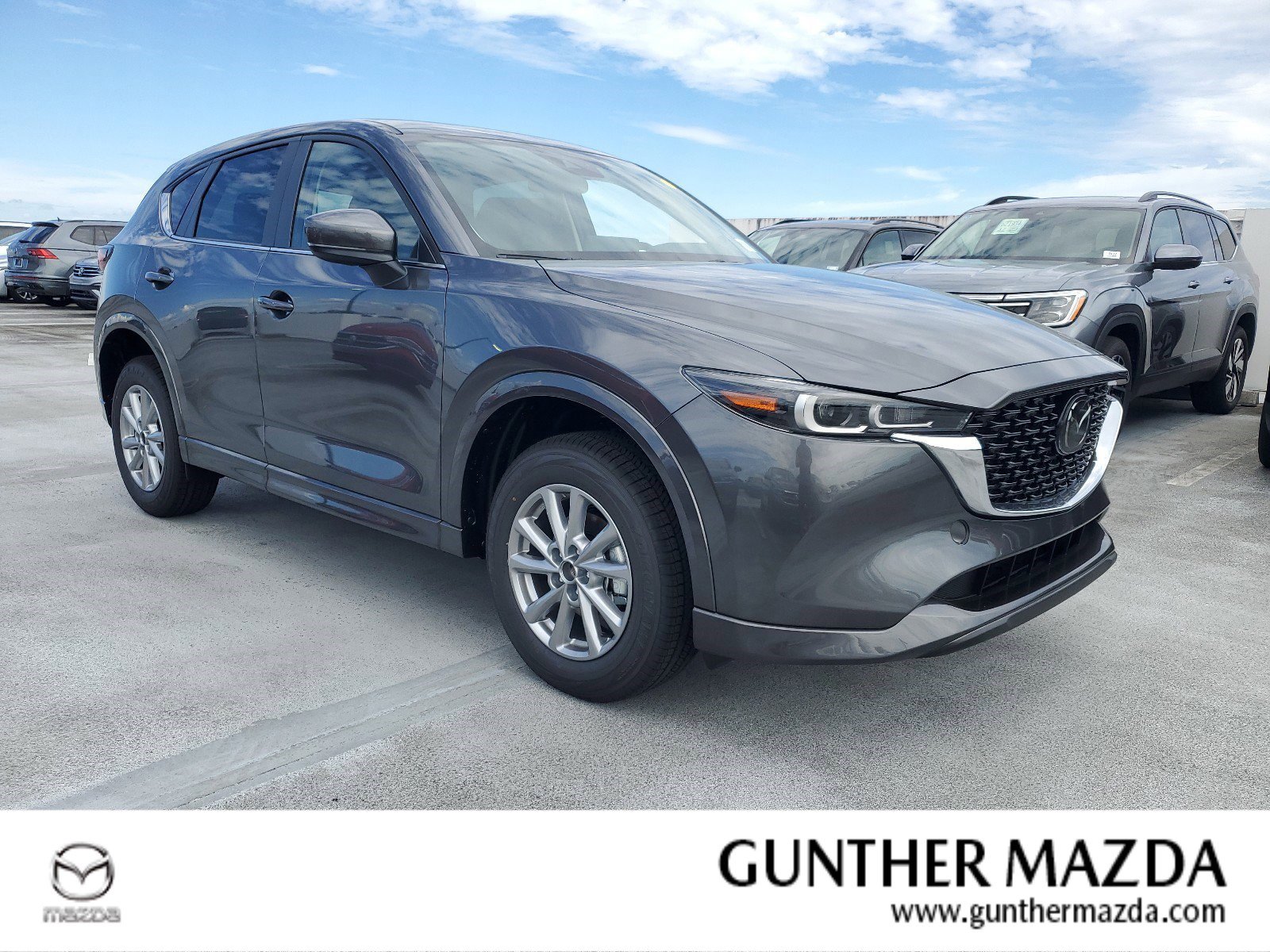 2025 Mazda CX-5 S Select Package's photo