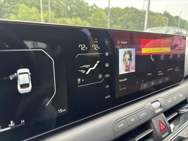 2025 Kia K4 EX photo 11
