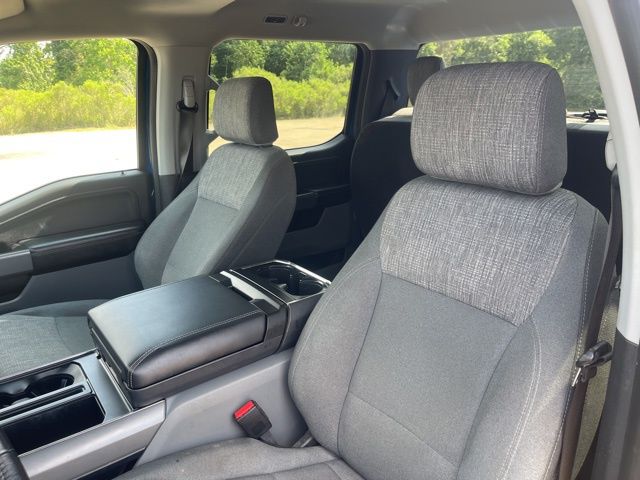2022 Ford F-150 XLT photo 21