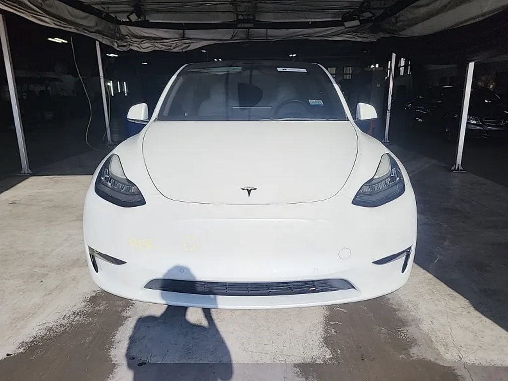 Used 2022 Tesla Model Y Long Range with VIN 7SAYGDEE9NF312713 for sale in Northfield, Minnesota