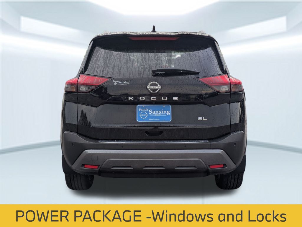 2023 Nissan Rogue SL photo 3