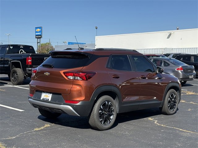 2021 Chevrolet Trailblazer LT photo 4