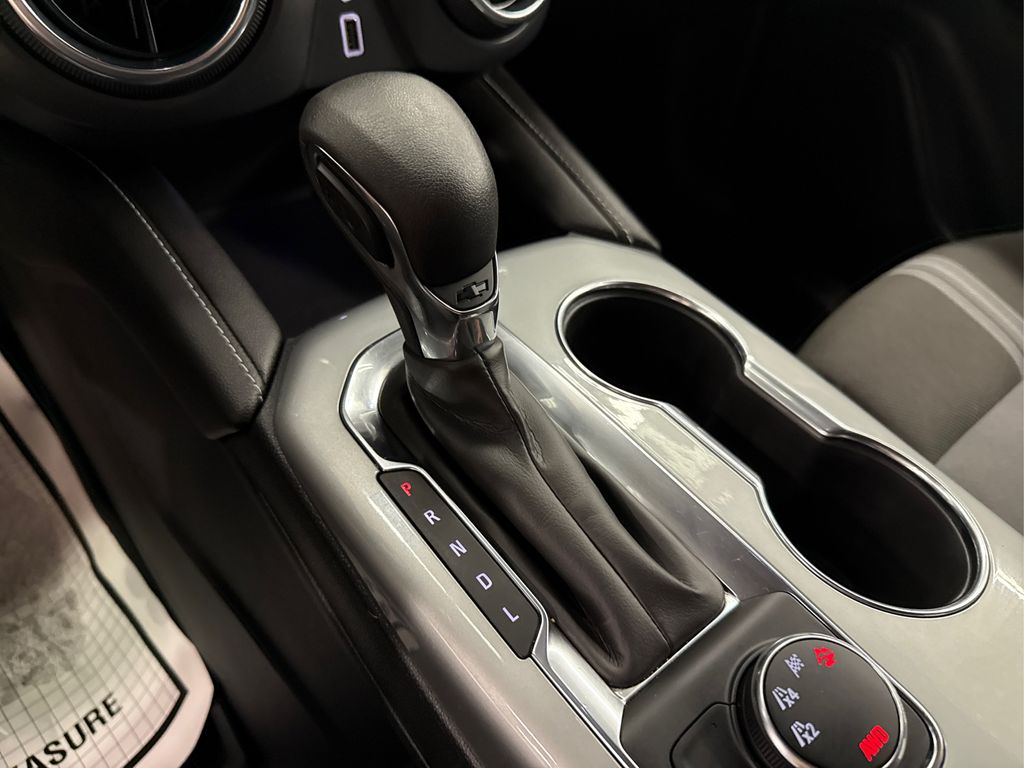 2023 Chevrolet Blazer 2LT photo 31