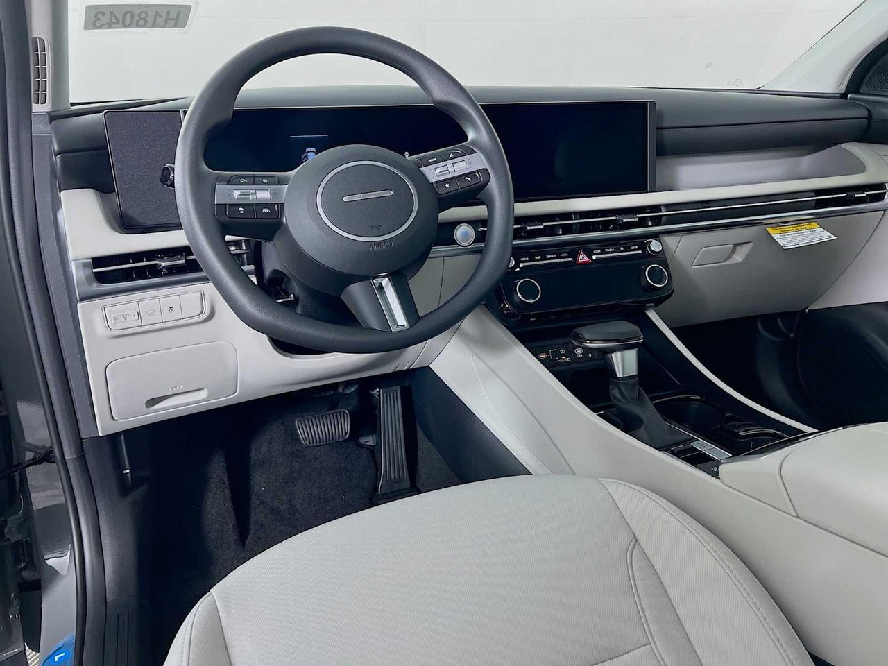 2025 Hyundai Tucson SEL photo 4