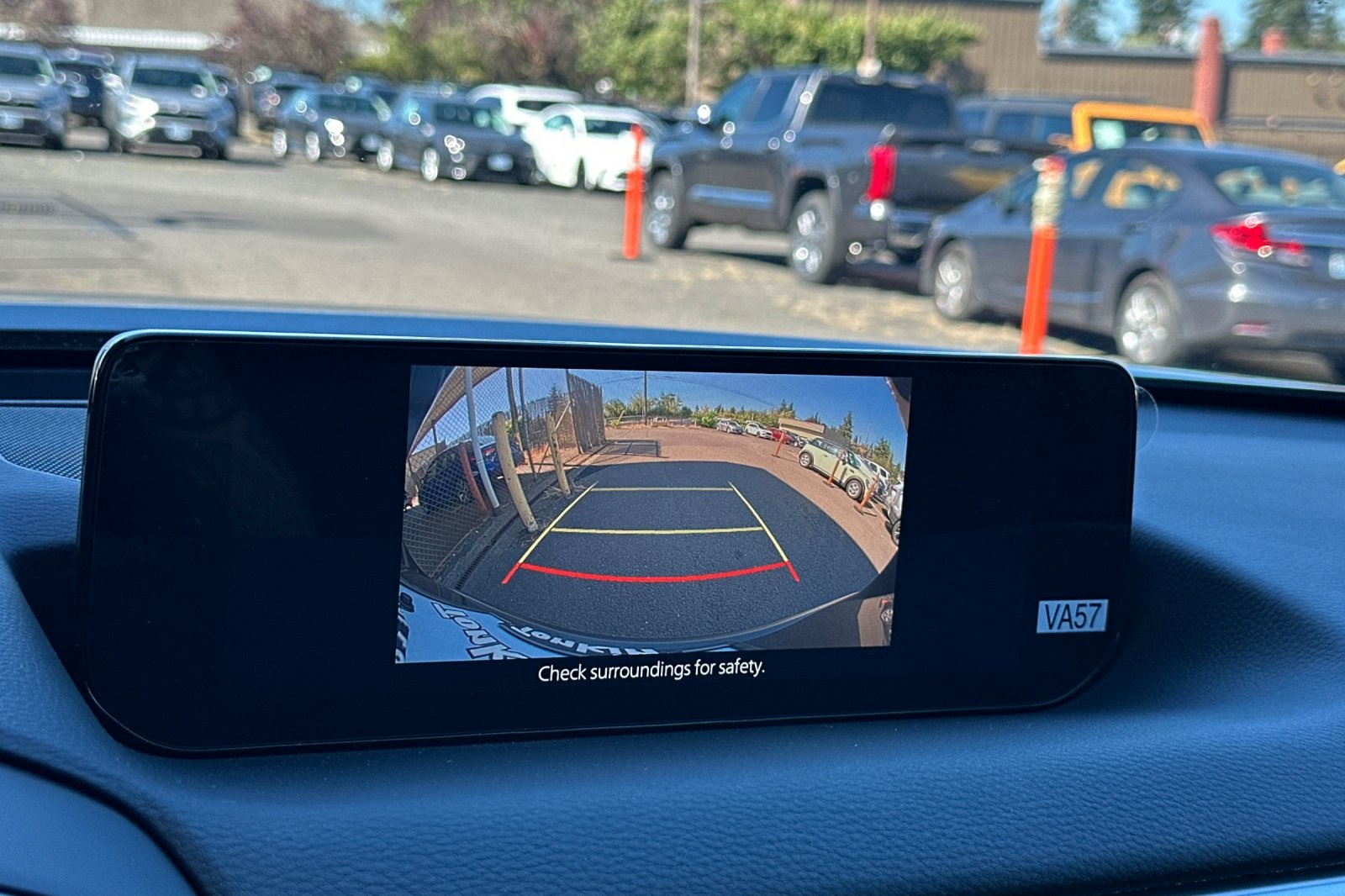 2025 Mazda CX-50 Preferred photo 18