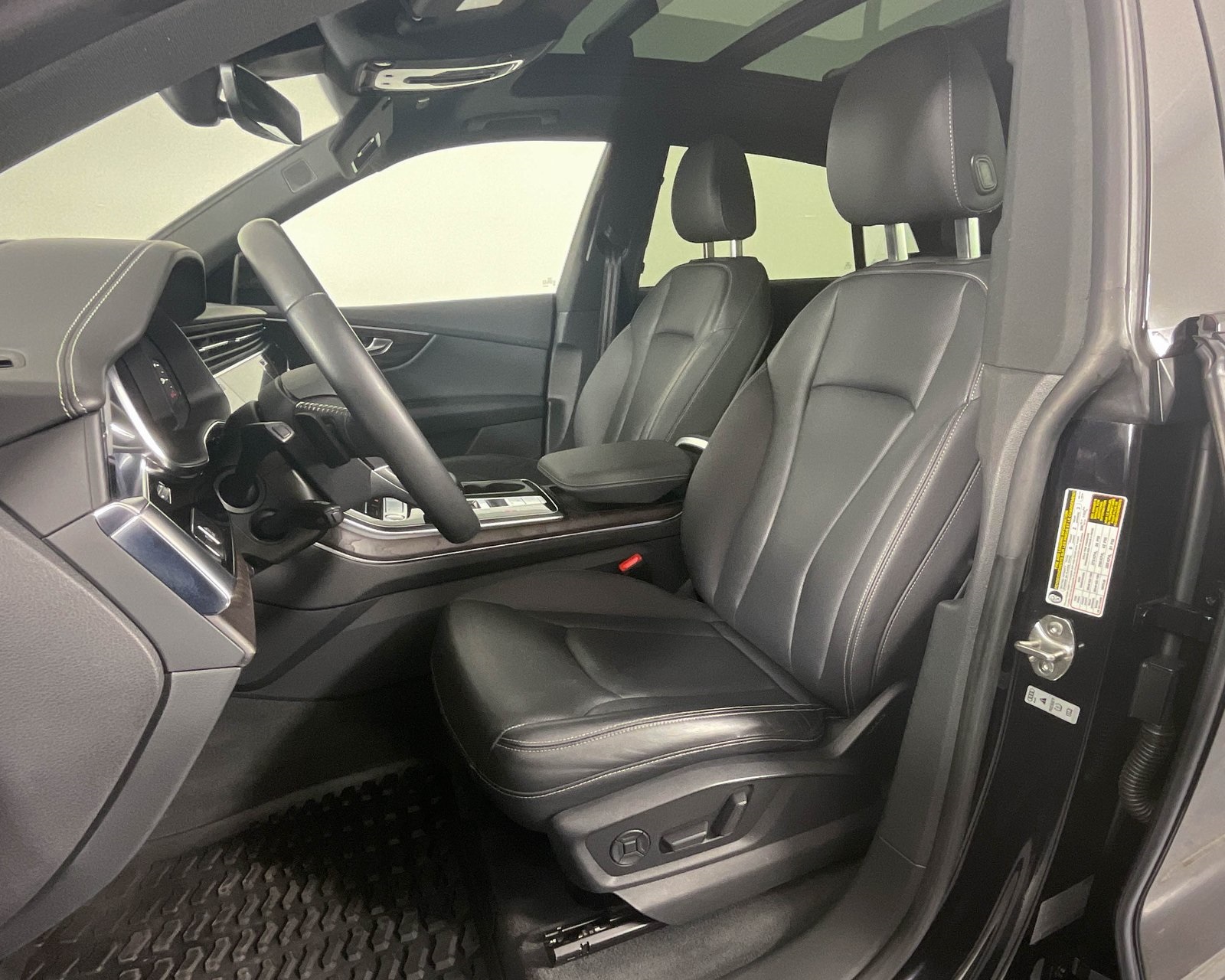 2019 Audi Q8 Prestige line photo 9