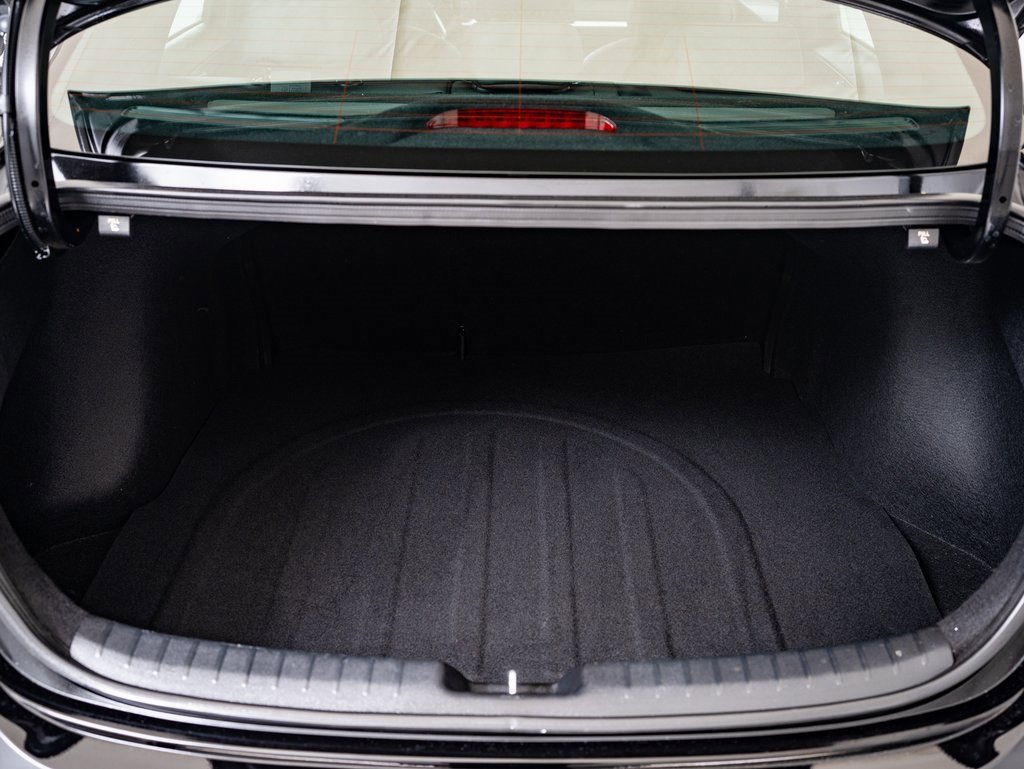 2022 Kia Forte GT-Line photo 17