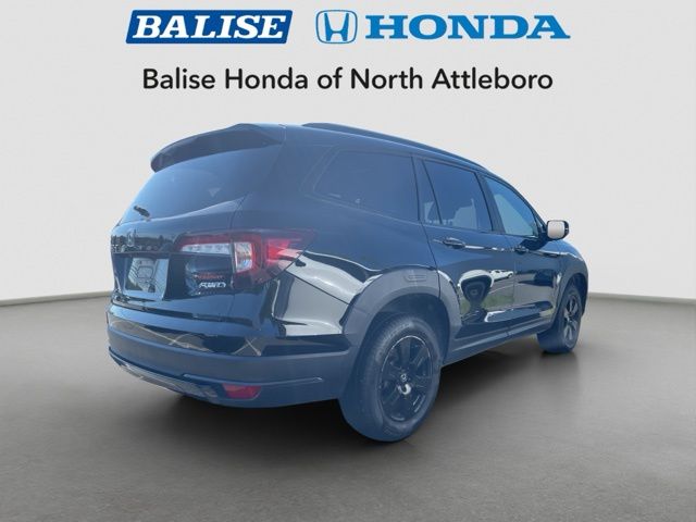 2022 Honda Pilot TrailSport photo 3