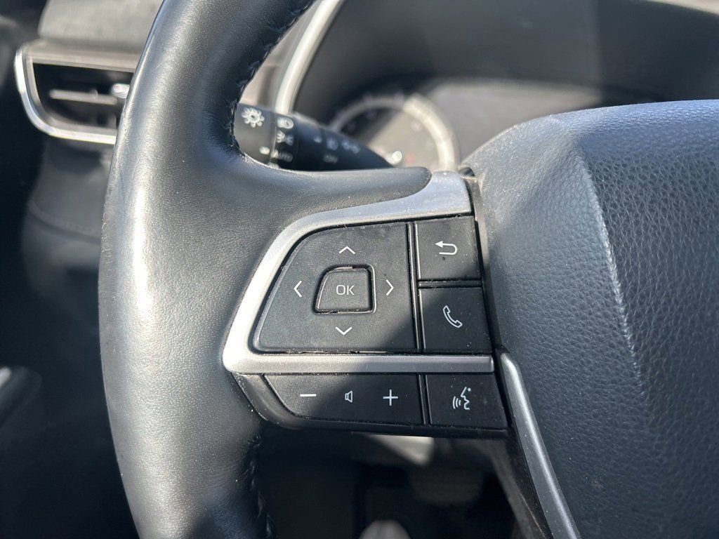 2022 Toyota Highlander Limited photo 20