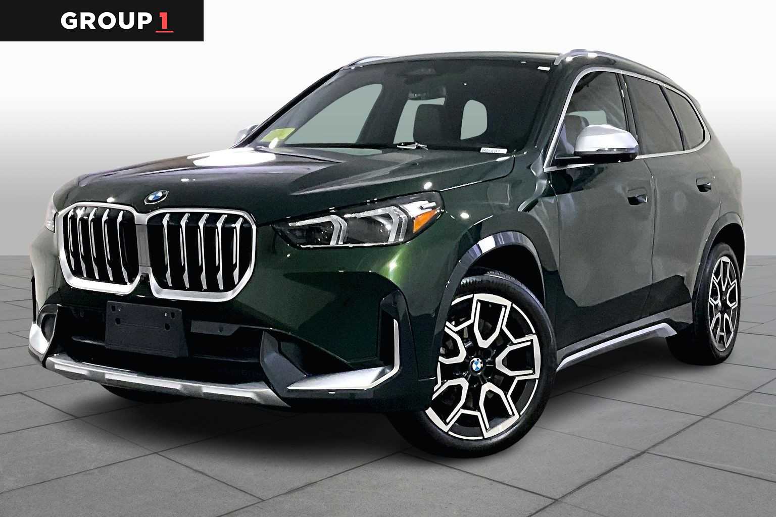 2024 BMW X1 28i's photo