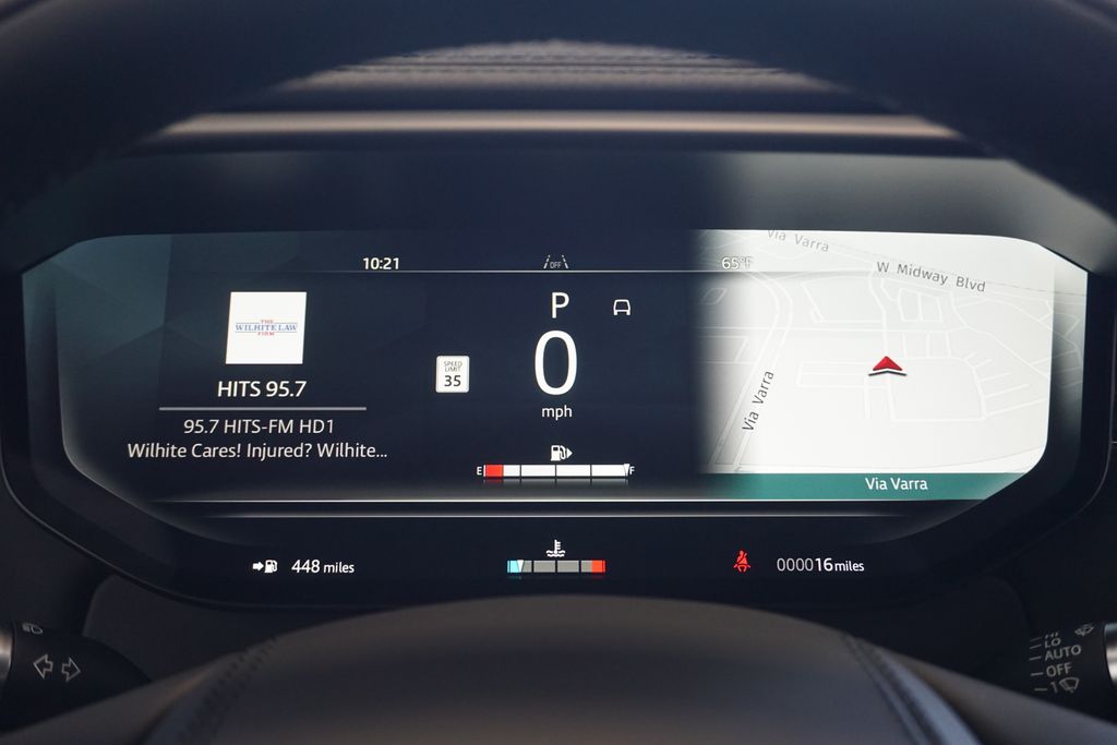 2025 Land Rover Range Rover Sport SE photo 11