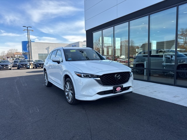 2023 Mazda CX-5 TURBO Signature's photo