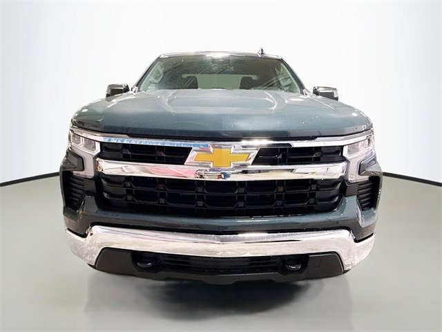 2026 Chevrolet Silverado 1500 LT photo 2