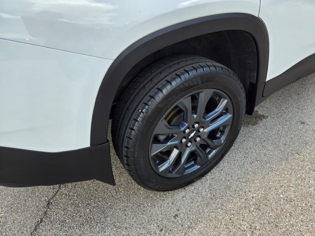 2021 Chevrolet Traverse RS photo 5