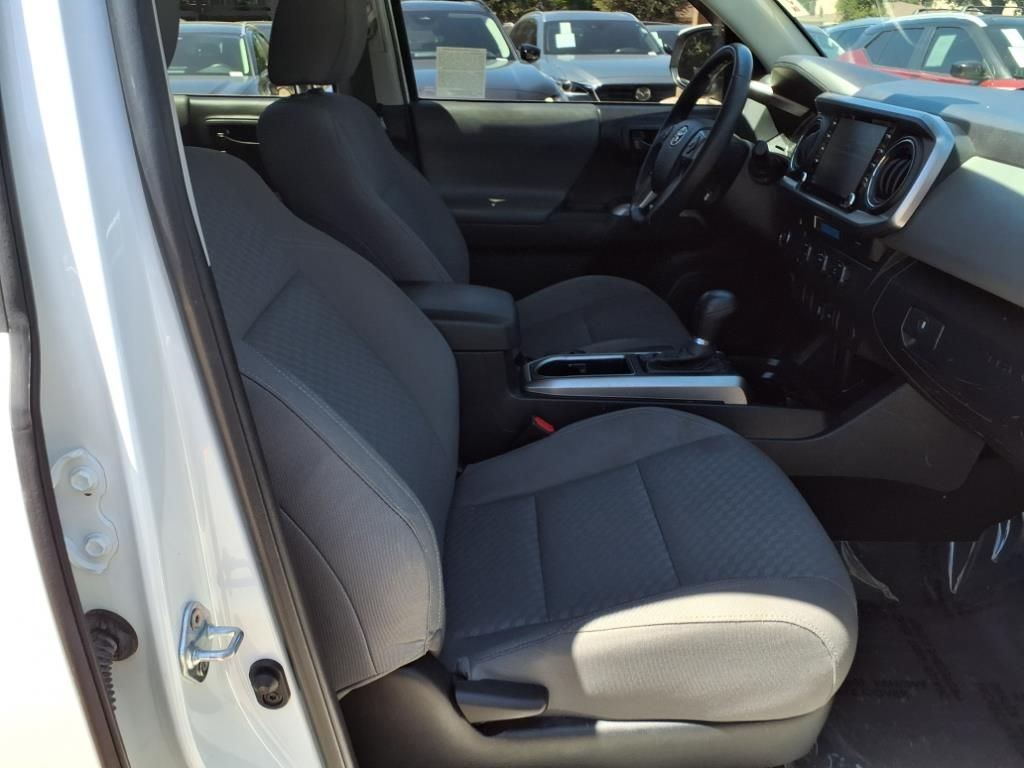 2023 Toyota Tacoma TRD Sport V6 photo 22
