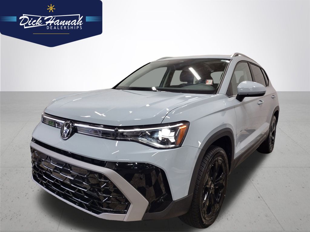 2026 Volkswagen Taos SEL's photo