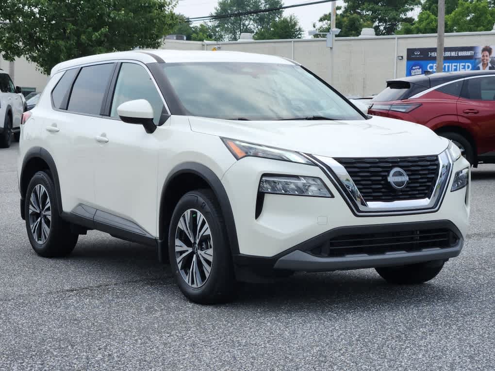 2023 Nissan Rogue SV AWD photo 2