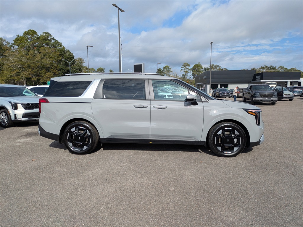 2026 Kia Carnival EX photo 2