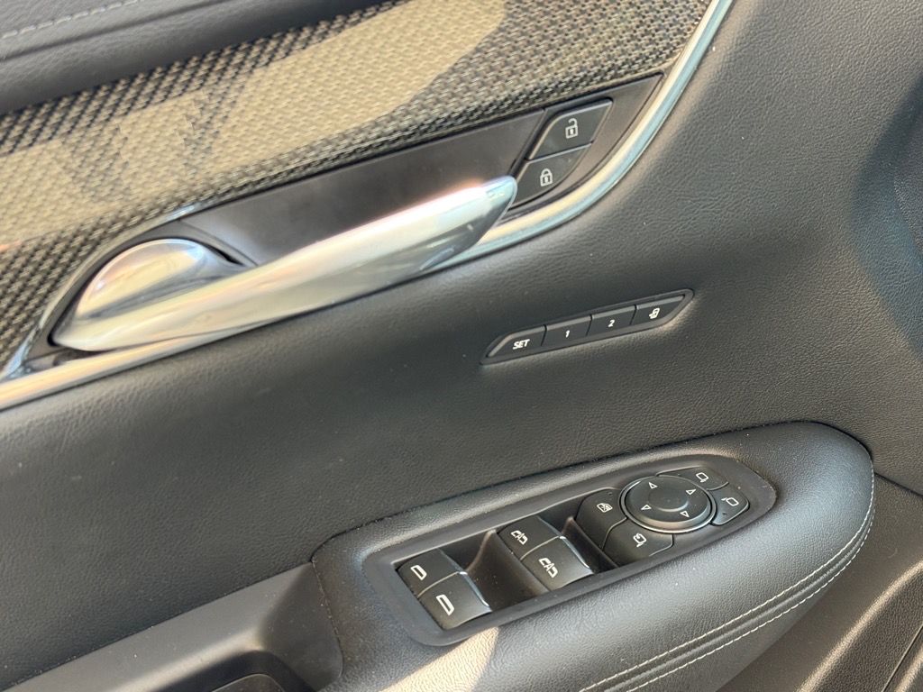 2021 Cadillac XT5 Sport photo 9