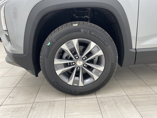 2026 Chevrolet Equinox LT photo 6