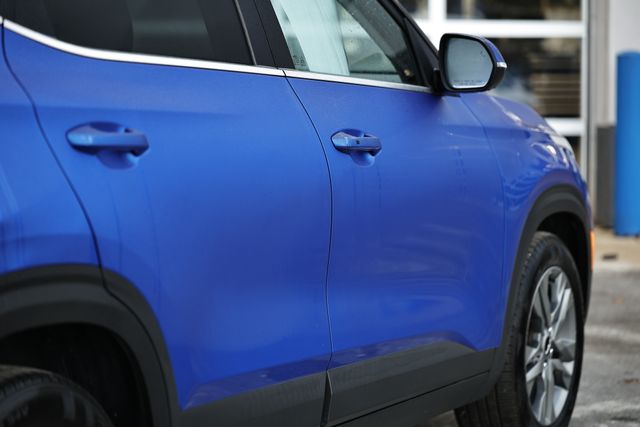 2023 Kia Seltos S photo 5