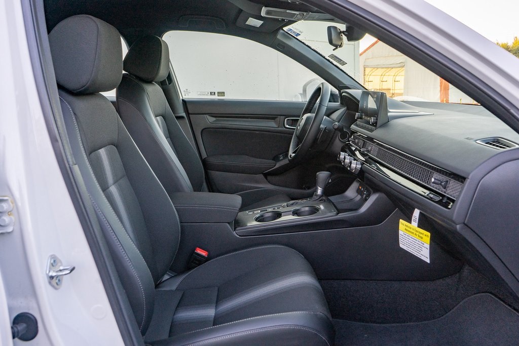 2025 Honda Civic Sport photo 15