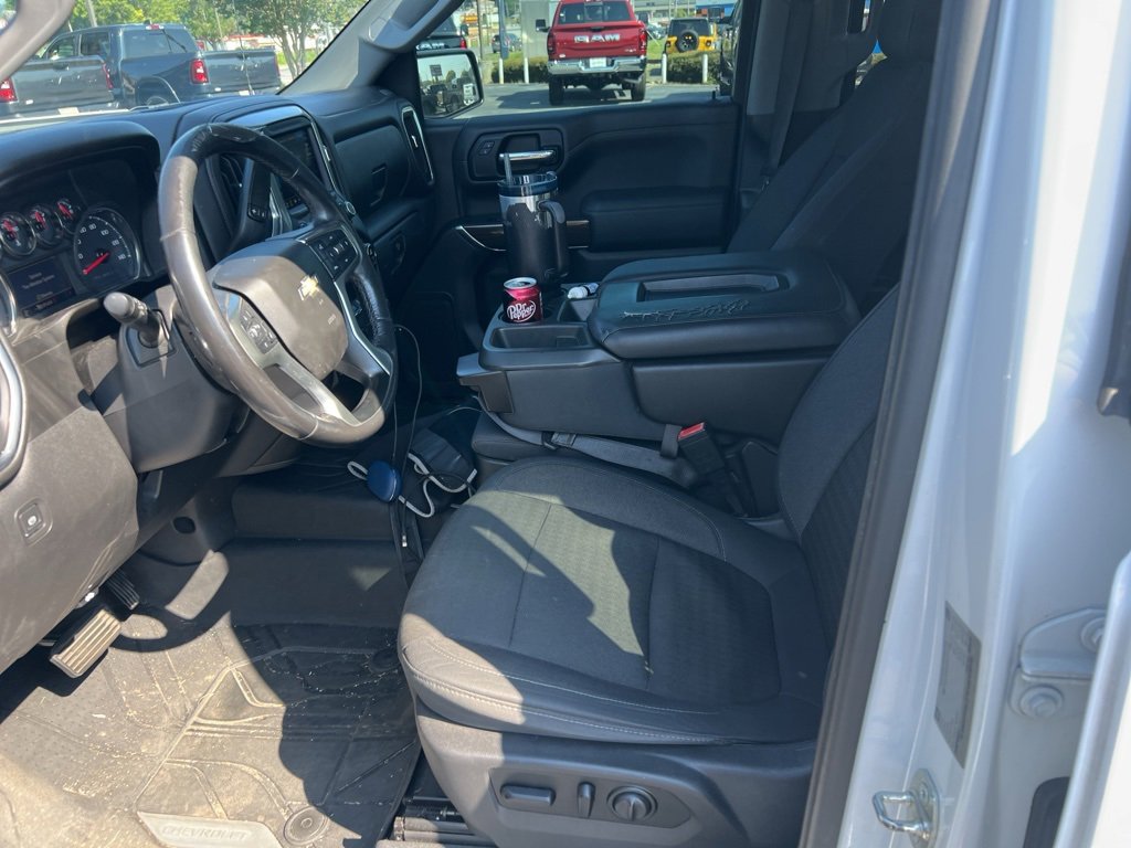 2019 Chevrolet Silverado 1500 LT photo 7