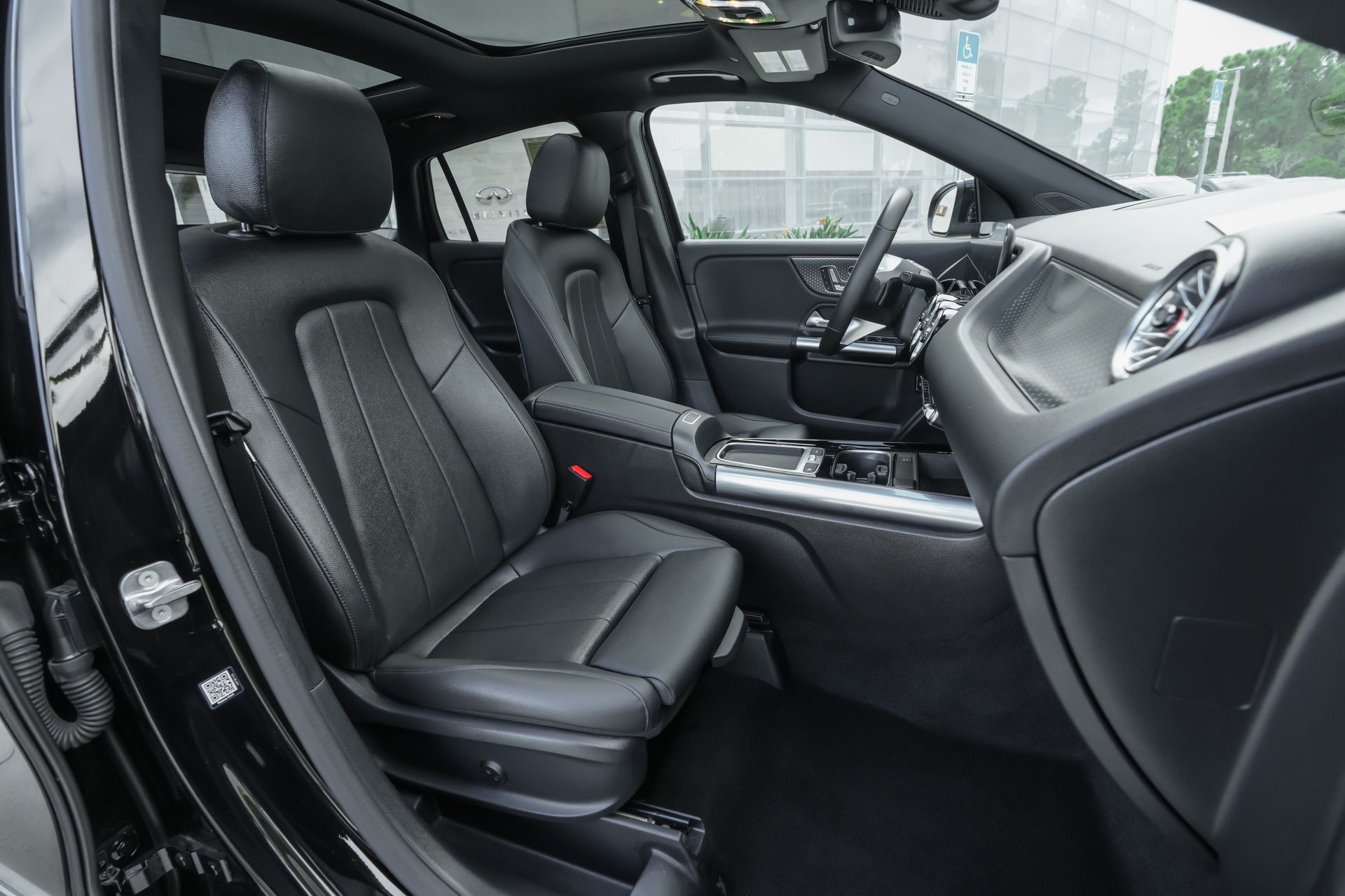 2025 Mercedes Benz GLA 250 4MATIC photo 23