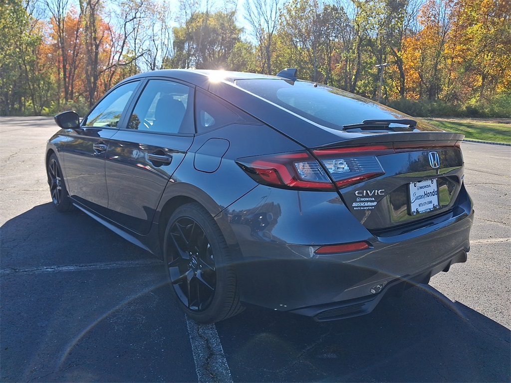 2025 Honda Civic Sport photo 3