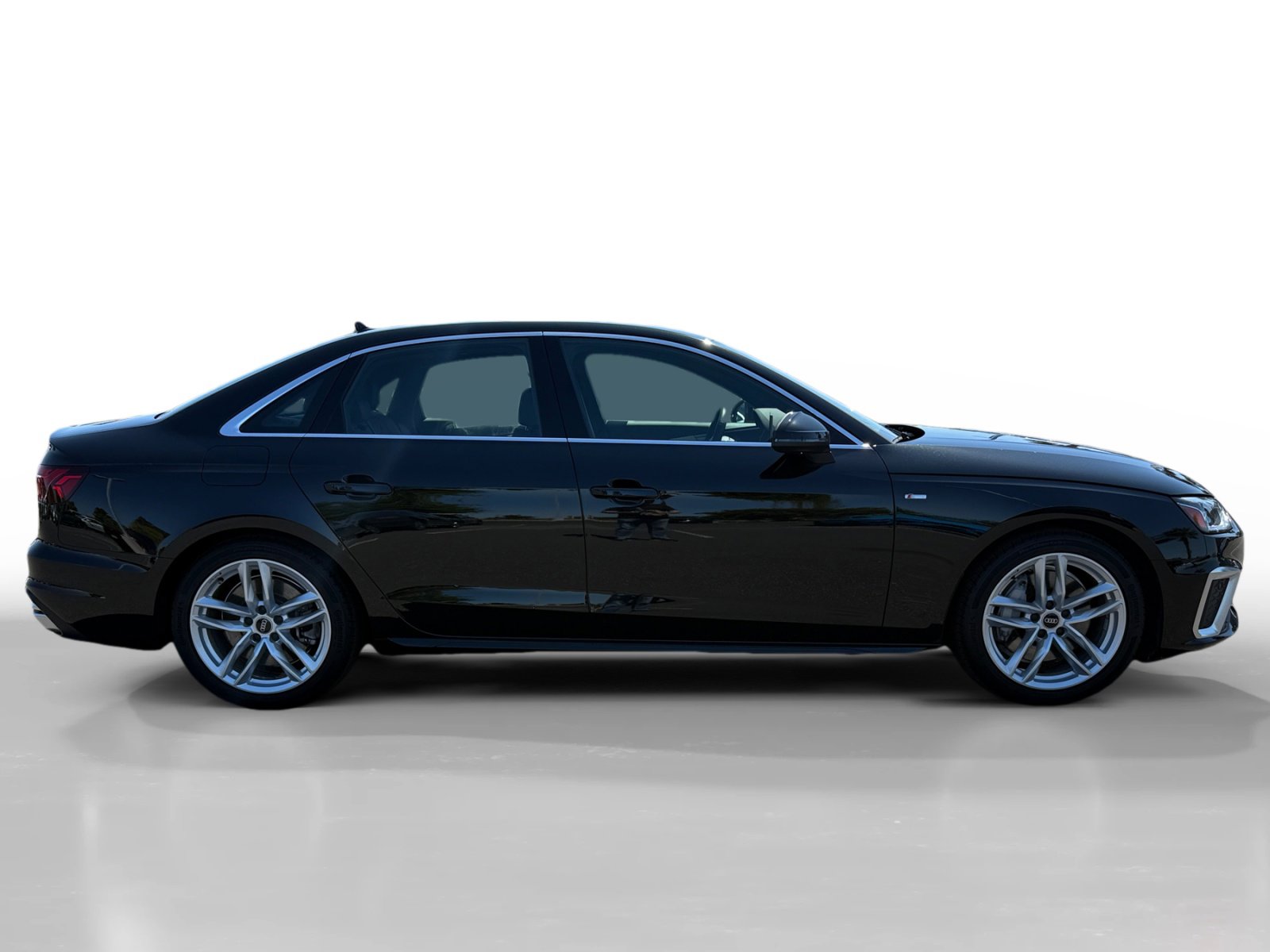 2024 Audi A4 45 S line Premium Plus photo 6