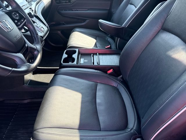 2023 Honda Odyssey Elite photo 11