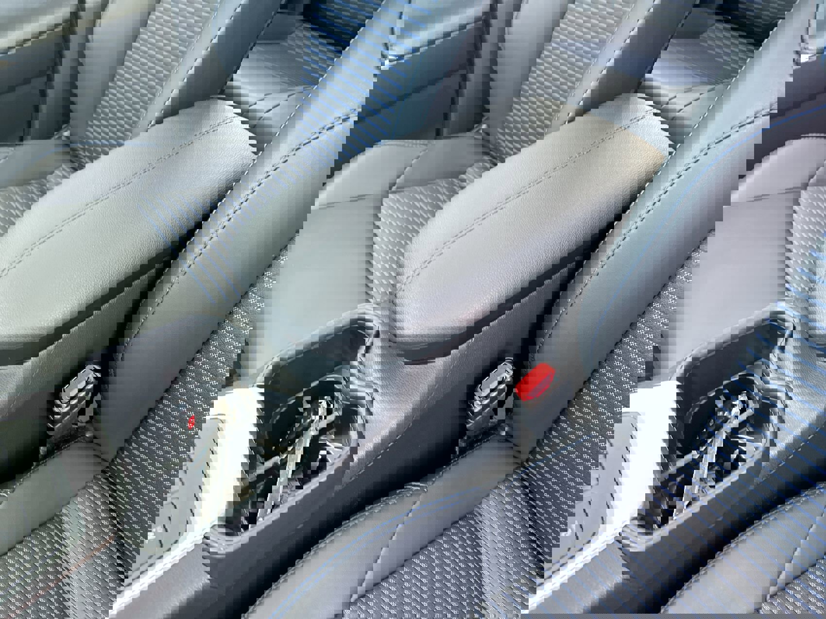 2023 Toyota RAV4 Hybrid XSE photo 20
